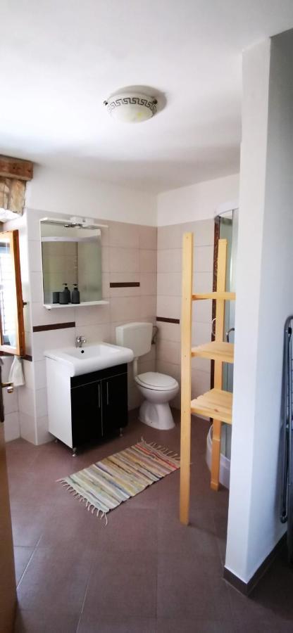 Eti And Mia Holiday Apartments Muntić Eksteriør billede