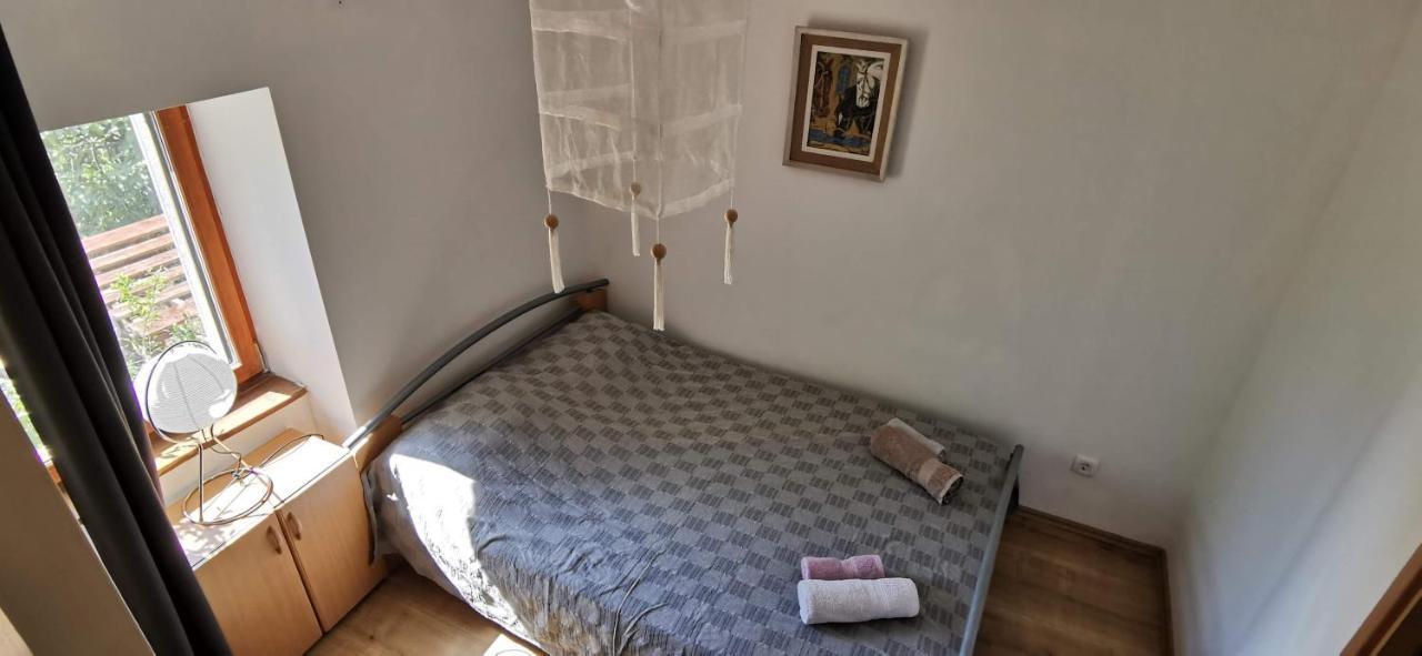 Eti And Mia Holiday Apartments Muntić Eksteriør billede